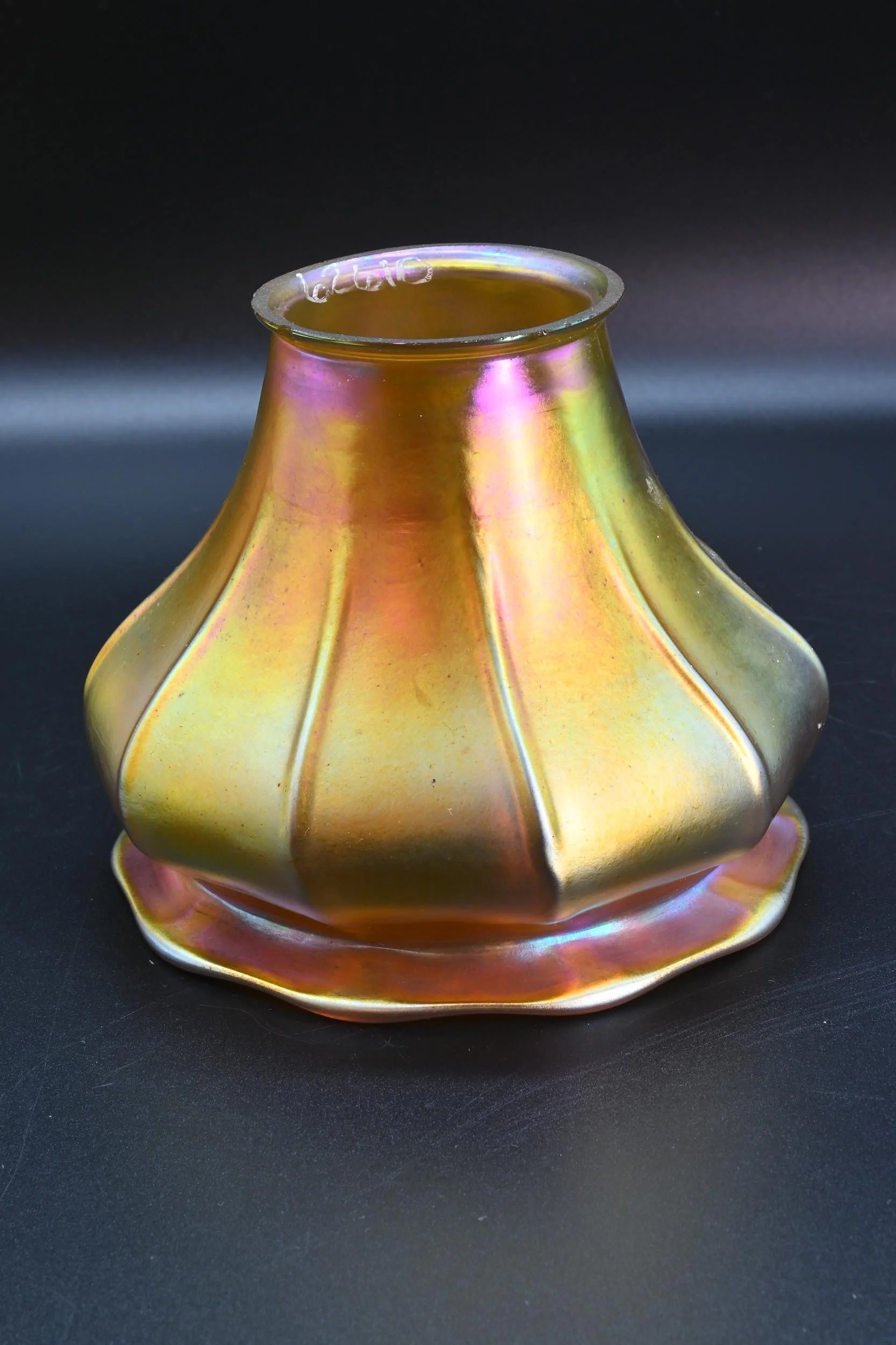 aurene gold squash blossom shades american art glass